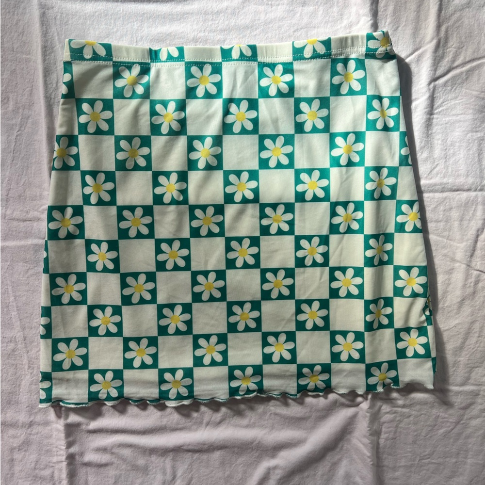 SHEIN Green and White Floral Skirt